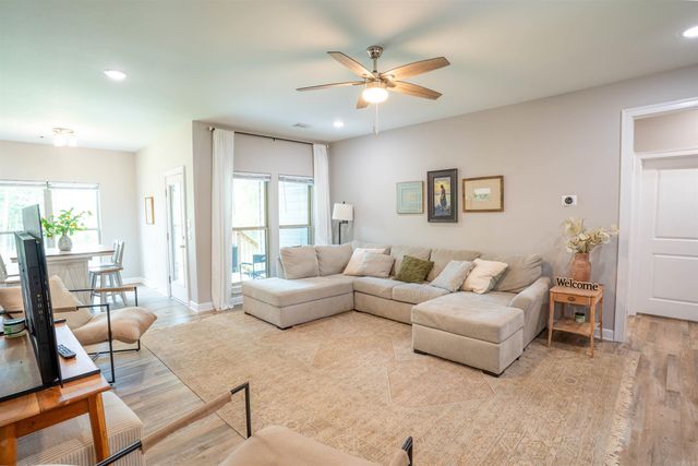 33 Canten Cove, Greenbrier, AR 72058