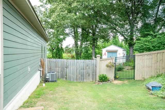 33 Canten Cove, Greenbrier, AR 72058