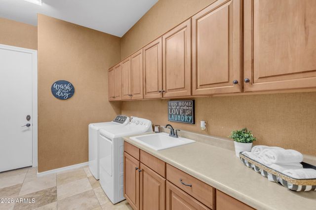 2088 E MEAD Place, Chandler, AZ 85249