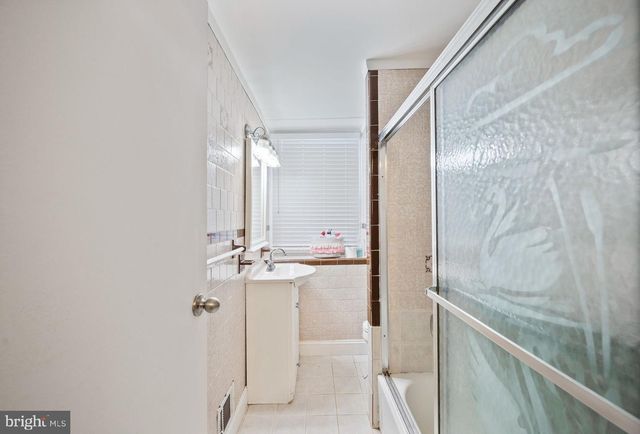 320 WISEWELL, Halethorpe, MD 21227