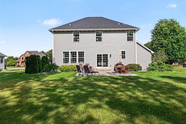 1445 Wallinda Street, Essexville, MI 48732
