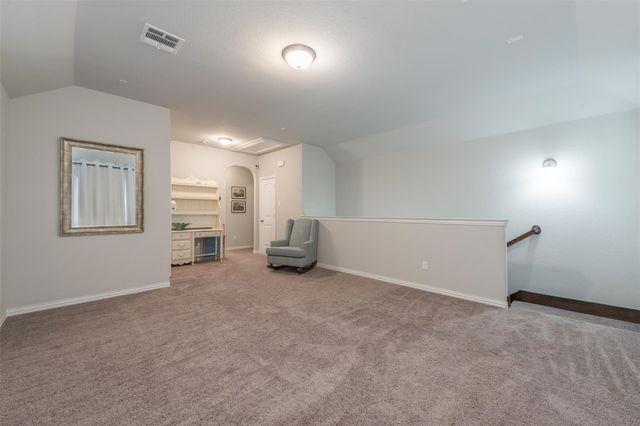 717 Seabourne Drive, Saginaw, TX 76179