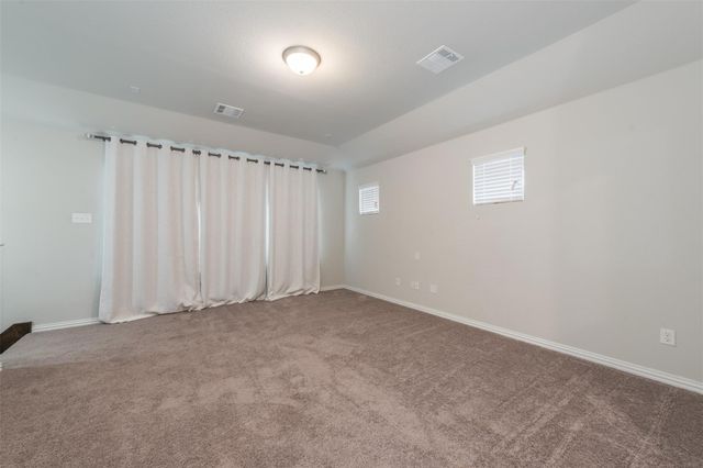 717 Seabourne Drive, Saginaw, TX 76179