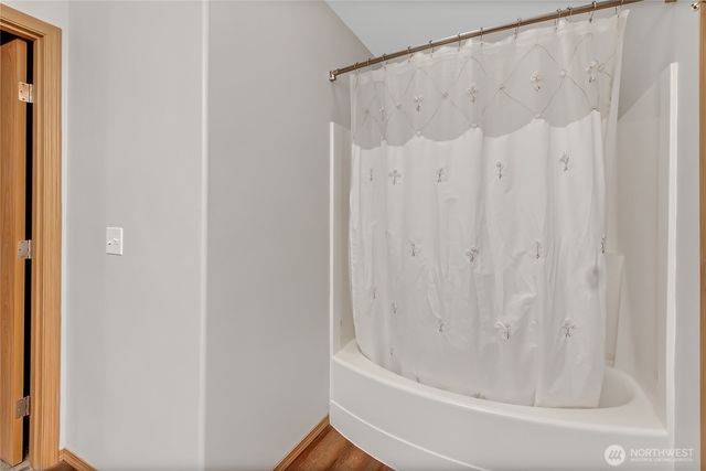 20607 197th Avenue E, Orting, WA 98360