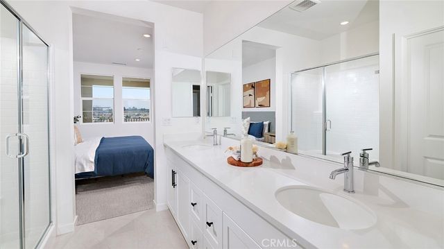 6114 Valentina Way 305, Eastvale, CA 92880