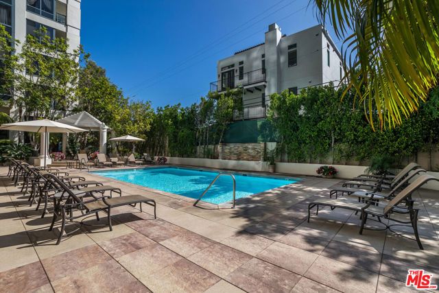 10724 Wilshire Boulevard 1005, Los Angeles, CA 90024