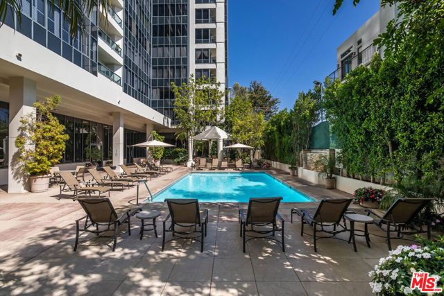 10724 Wilshire Boulevard 1005, Los Angeles, CA 90024