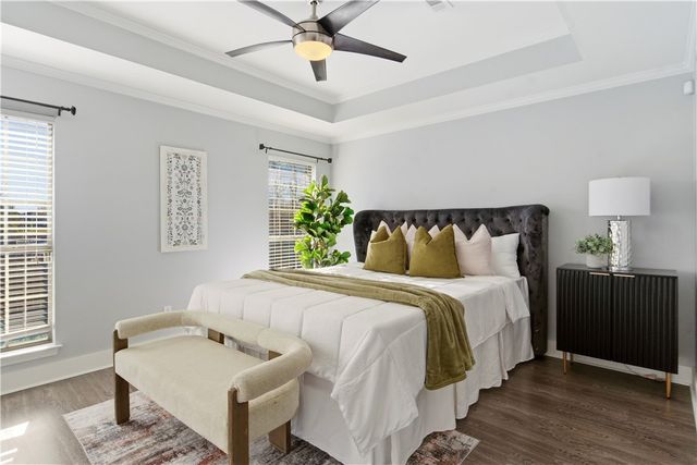 601 Glasgow Lane, Bentonville, AR 72712