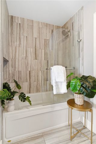 601 Glasgow Lane, Bentonville, AR 72712