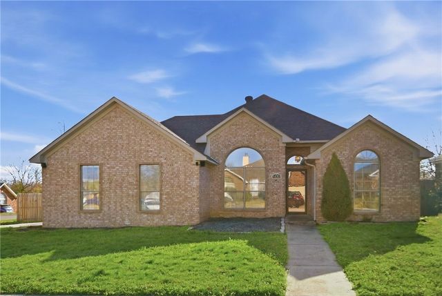 601 Glasgow Lane, Bentonville, AR 72712