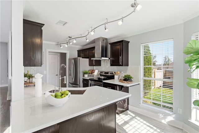 601 Glasgow Lane, Bentonville, AR 72712