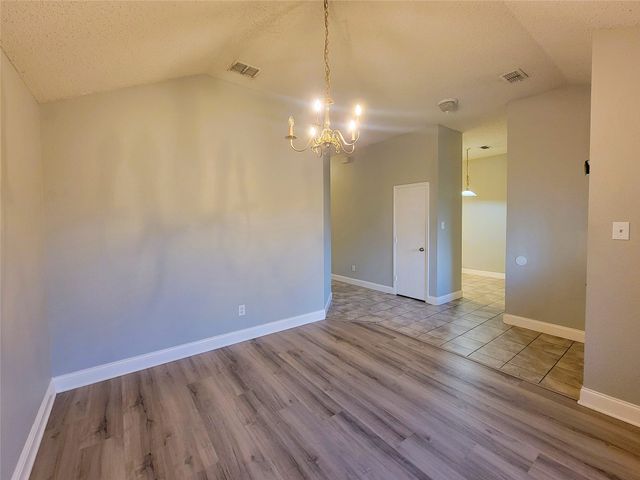 829 Beaver Creek Drive, Burleson, TX 76028