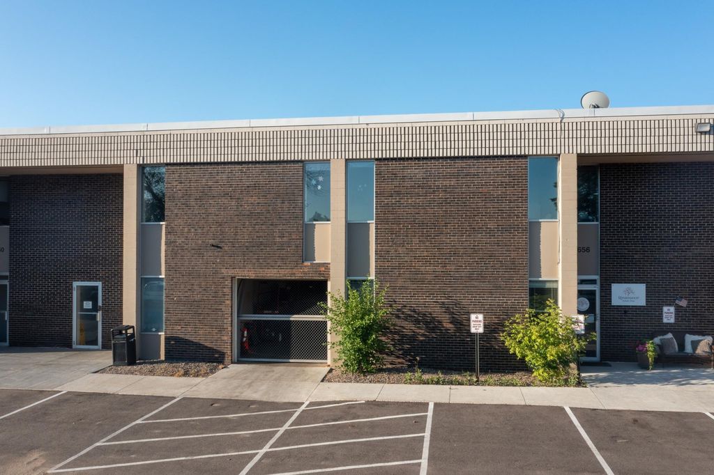 5624 Lincoln Drive, Edina, MN 55436 — photo 3