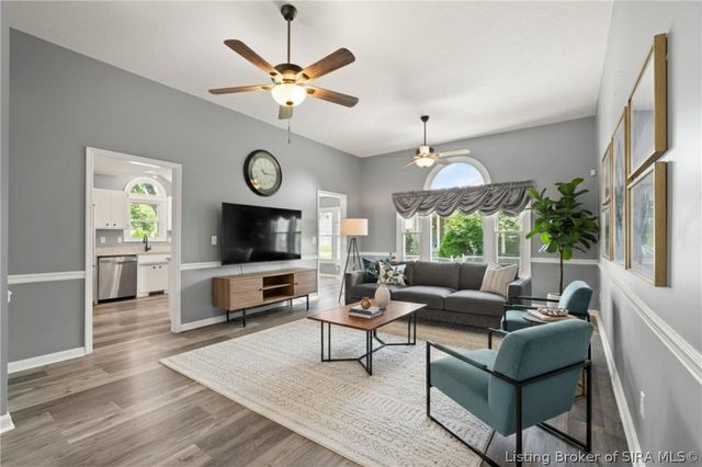 8408 Plum Run Drive, Sellersburg, IN 47172
