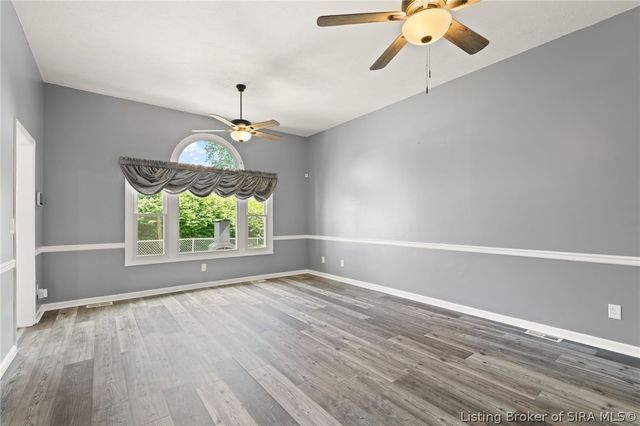 8408 Plum Run Drive, Sellersburg, IN 47172