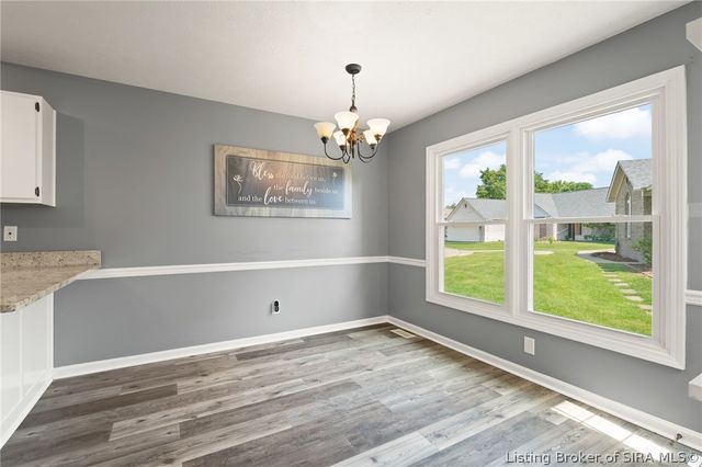 8408 Plum Run Drive, Sellersburg, IN 47172