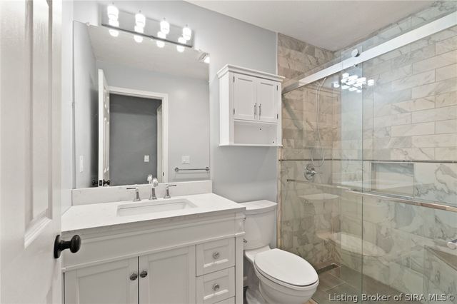 8408 Plum Run Drive, Sellersburg, IN 47172