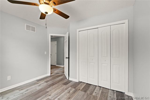 8408 Plum Run Drive, Sellersburg, IN 47172