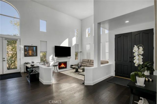 7439 Dorie Drive, West Hills, CA 91307