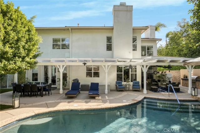 7439 Dorie Drive, West Hills, CA 91307