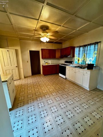 1318 Mills Street, Sandusky, OH 44870
