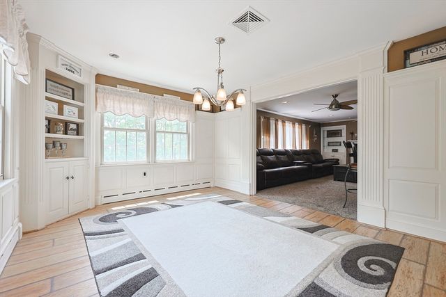24 Waldo St, Dracut, MA 01826