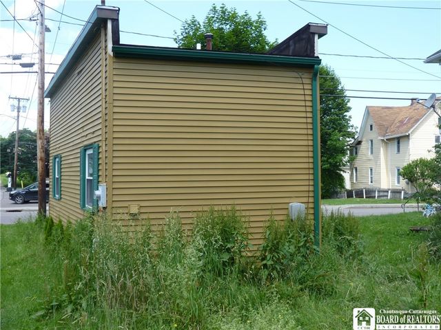 341-343 Forest Avenue, Jamestown, NY 14701