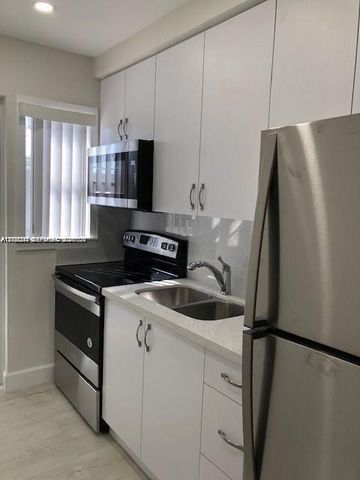 3530 SW 9th Terrace 6B, Miami, FL 33135