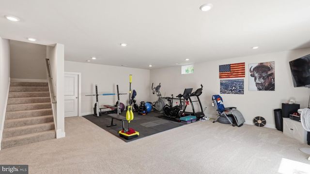 808 LONG MEADOW DR, Fredericksburg, VA 22406