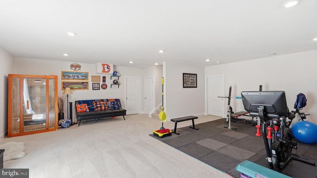 808 LONG MEADOW DR, Fredericksburg, VA 22406