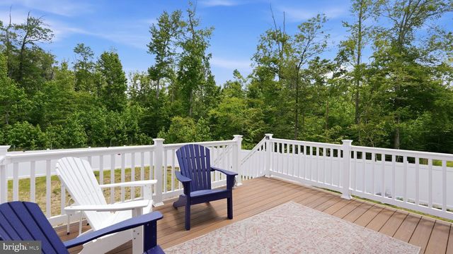 808 LONG MEADOW DR, Fredericksburg, VA 22406