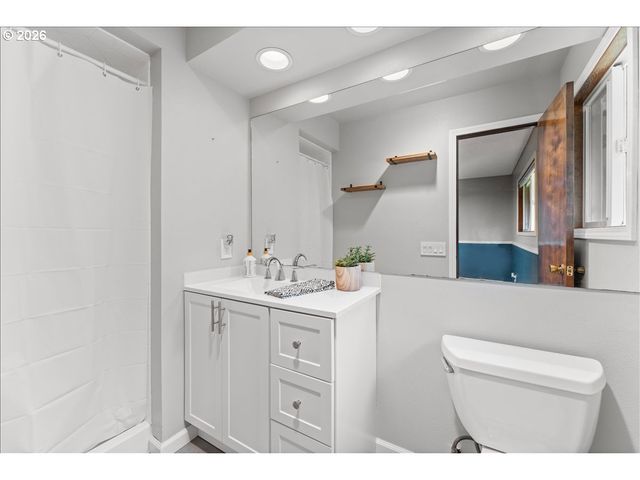 8805 Ne 112TH Ave, Vancouver, WA 98662