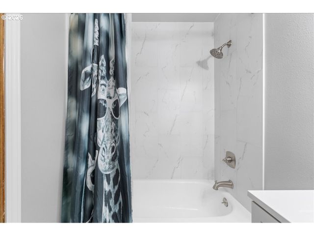 8805 Ne 112TH Ave, Vancouver, WA 98662