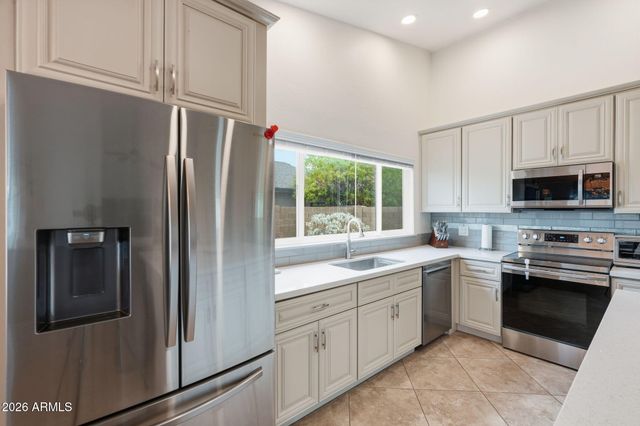 14644 N 43RD Place, Phoenix, AZ 85032