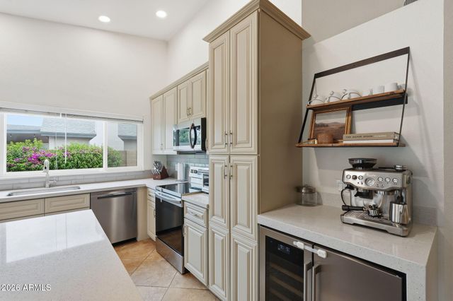 14644 N 43RD Place, Phoenix, AZ 85032