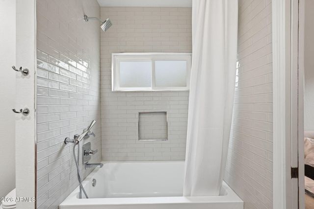 14644 N 43RD Place, Phoenix, AZ 85032