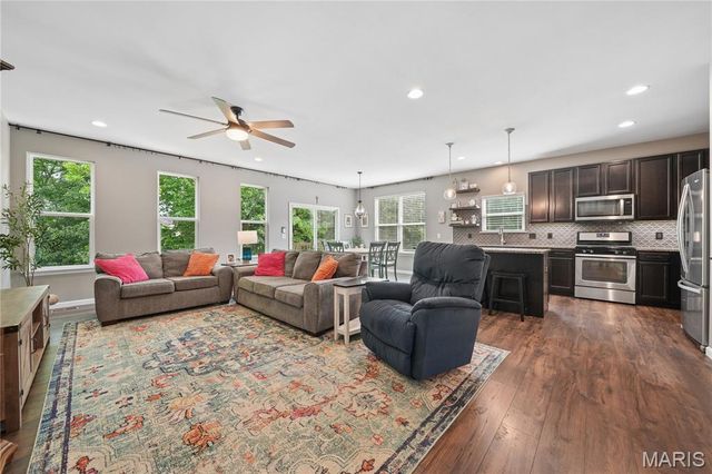 1117 River Oak Court, O'fallon, MO 63366