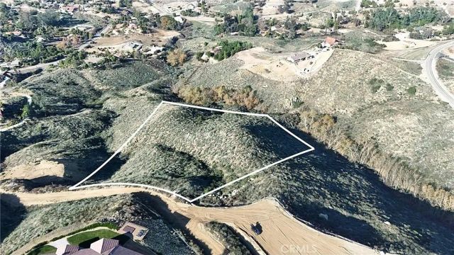 39 Burwood, Perris, CA 92570