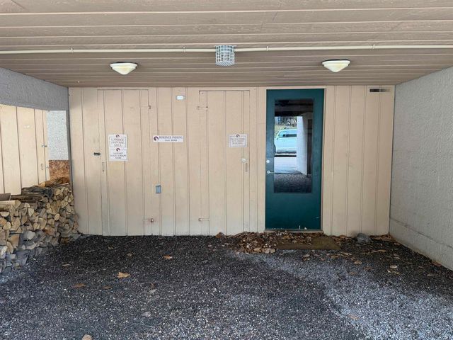 1275 Notchbrook Rd Apt 20AB, Stowe, VT 05672