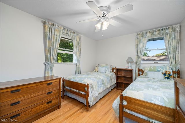 5364 Hampton Drive, North Olmsted, OH 44070