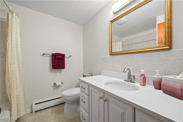 5364 Hampton Drive, North Olmsted, OH 44070