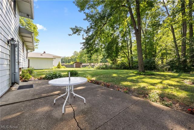 5364 Hampton Drive, North Olmsted, OH 44070