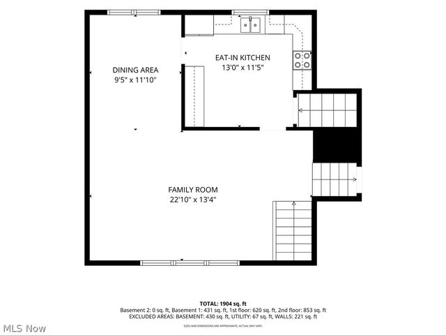 5364 Hampton Drive, North Olmsted, OH 44070