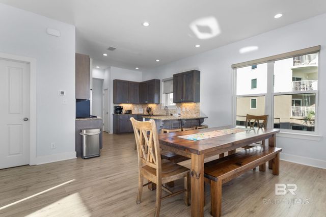 551 E Beach Boulevard 1, Gulf Shores, AL 36542