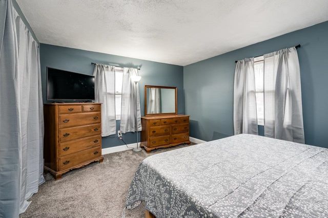 47 Salmon Falls Road, Rochester, NH 03868