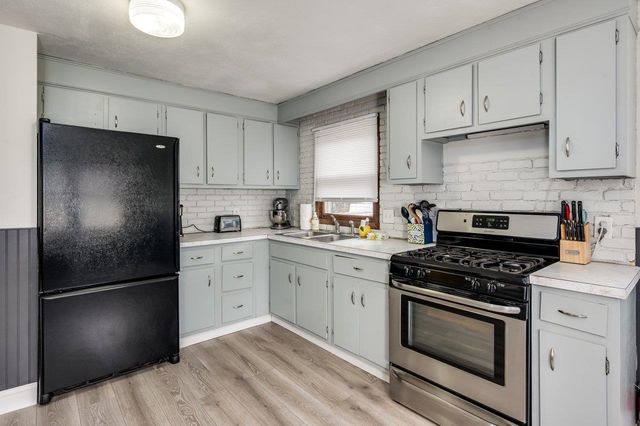 47 Salmon Falls Road, Rochester, NH 03868