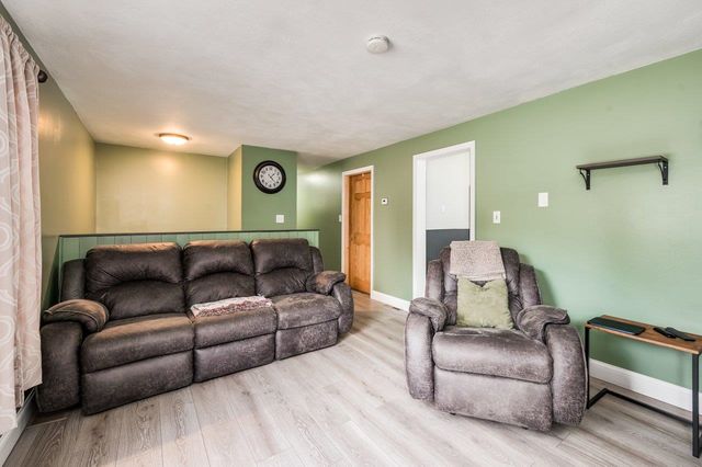 47 Salmon Falls Road, Rochester, NH 03868