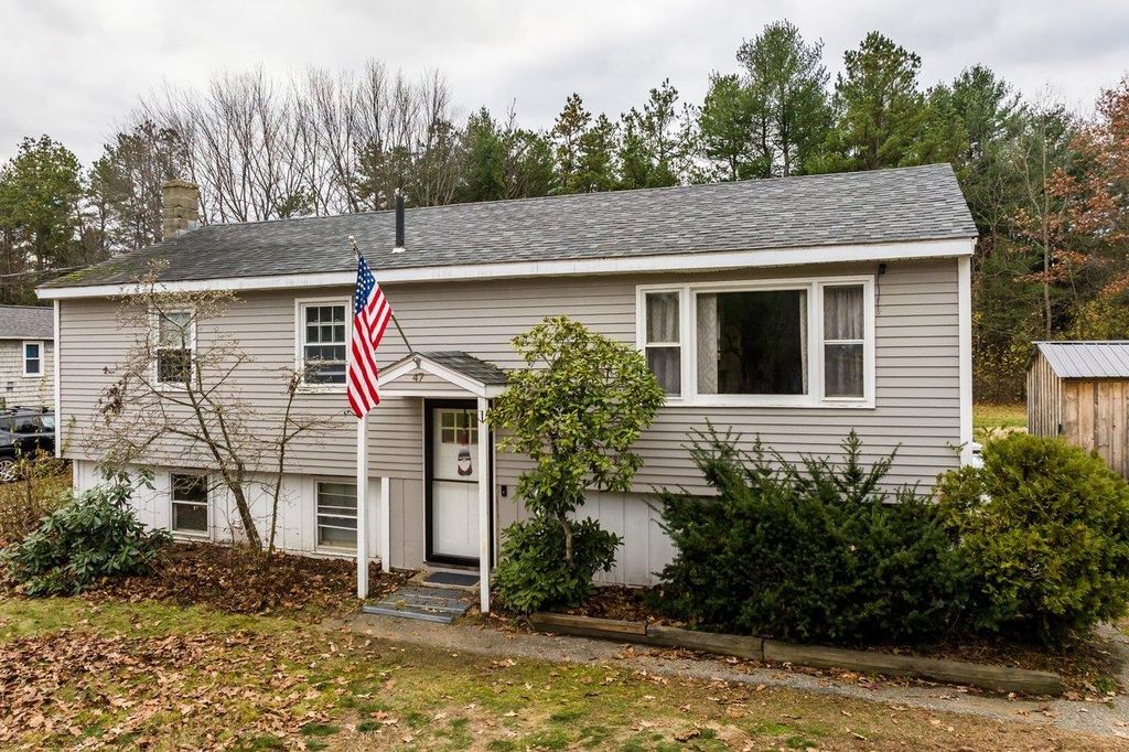 47 Salmon Falls Road, Rochester, NH 03868