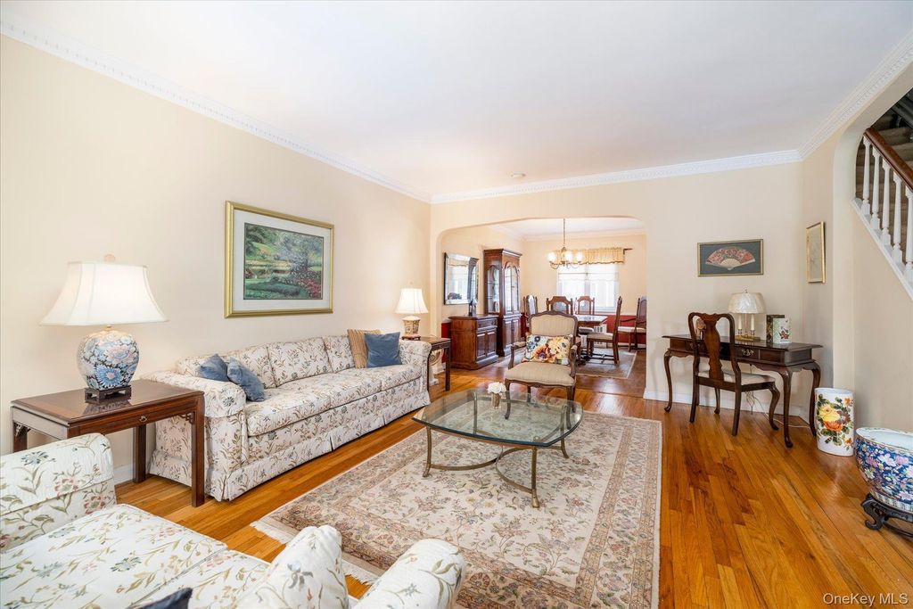 144-17 77th Avenue, Kew Garden Hills, NY 11367 — photo 5