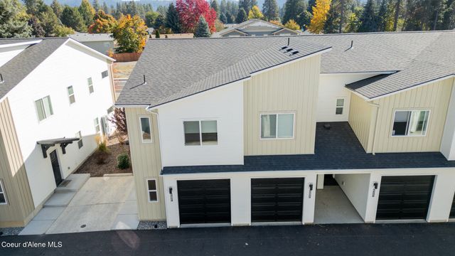 3704 N Torrey Pine Ln, Coeur d'Alene, ID 83815 property photo